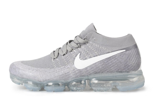 vapormax plus gris clair