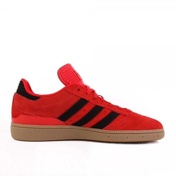 basket adidas rouge et noir